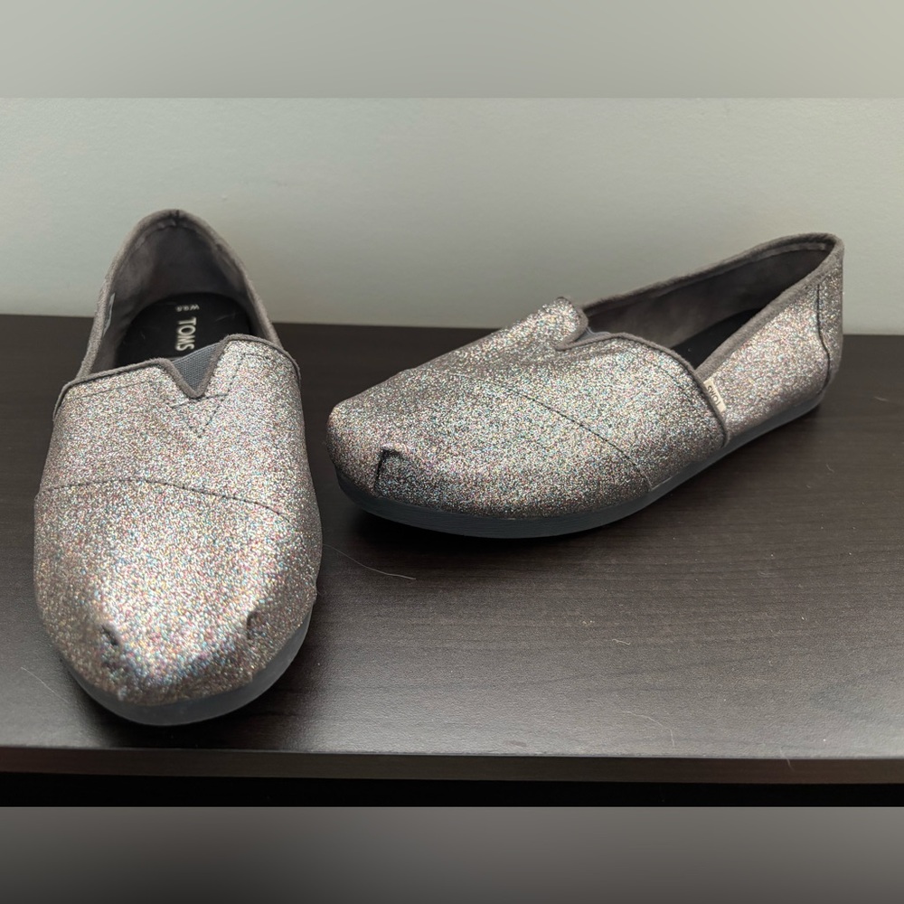 Tom’s Silver / grey Glitter Slip-On Shoes